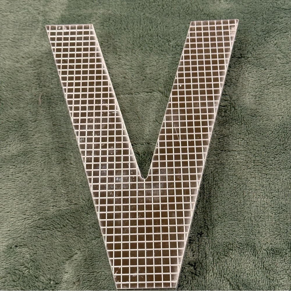 Ashland Clear Acrylic Letter V 8” Decorative Block New w/ Sticker